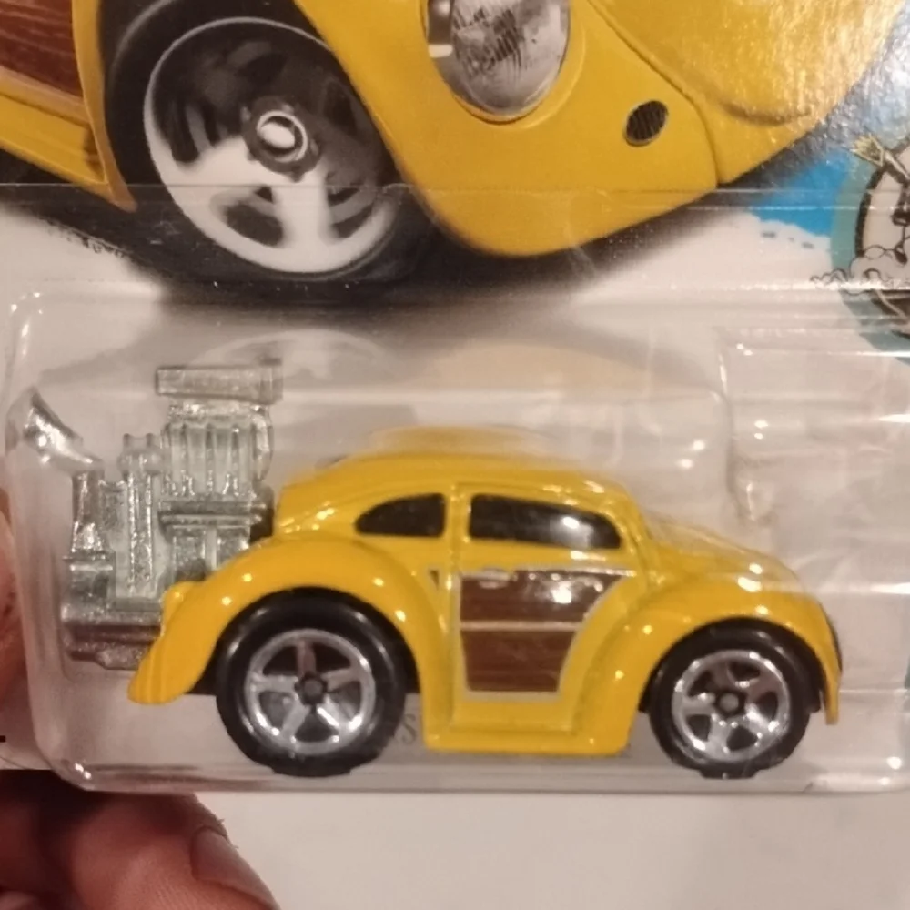 Mattel Hot Wheels Yellow Volkswagen Beetle